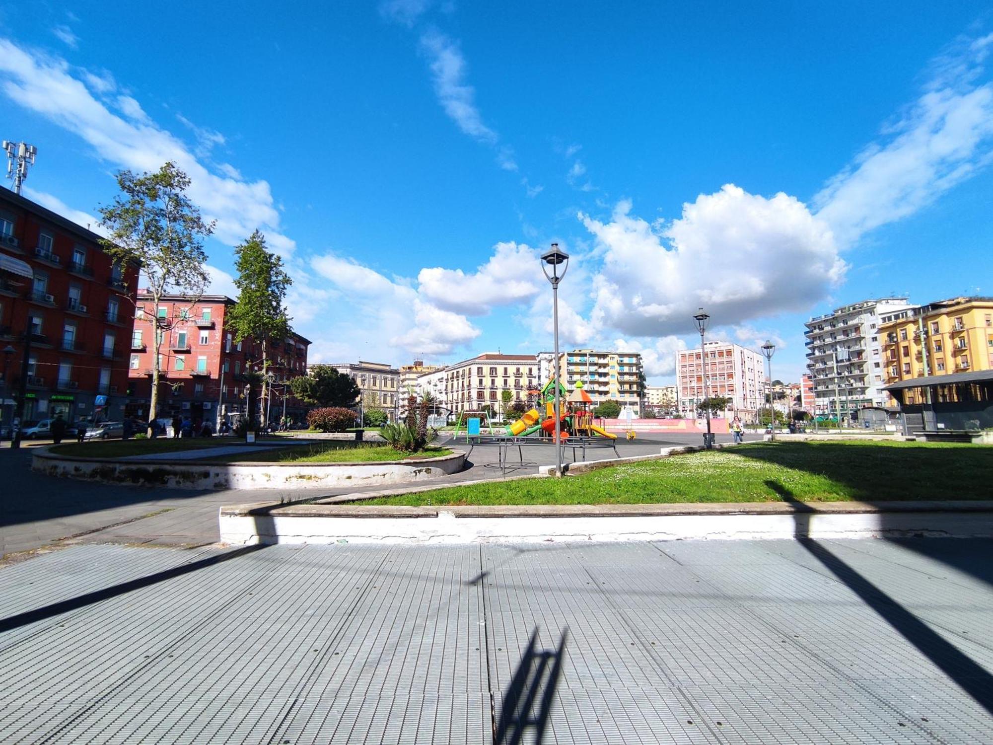 Na' Stanza In Piazza Appartement Napels Buitenkant foto