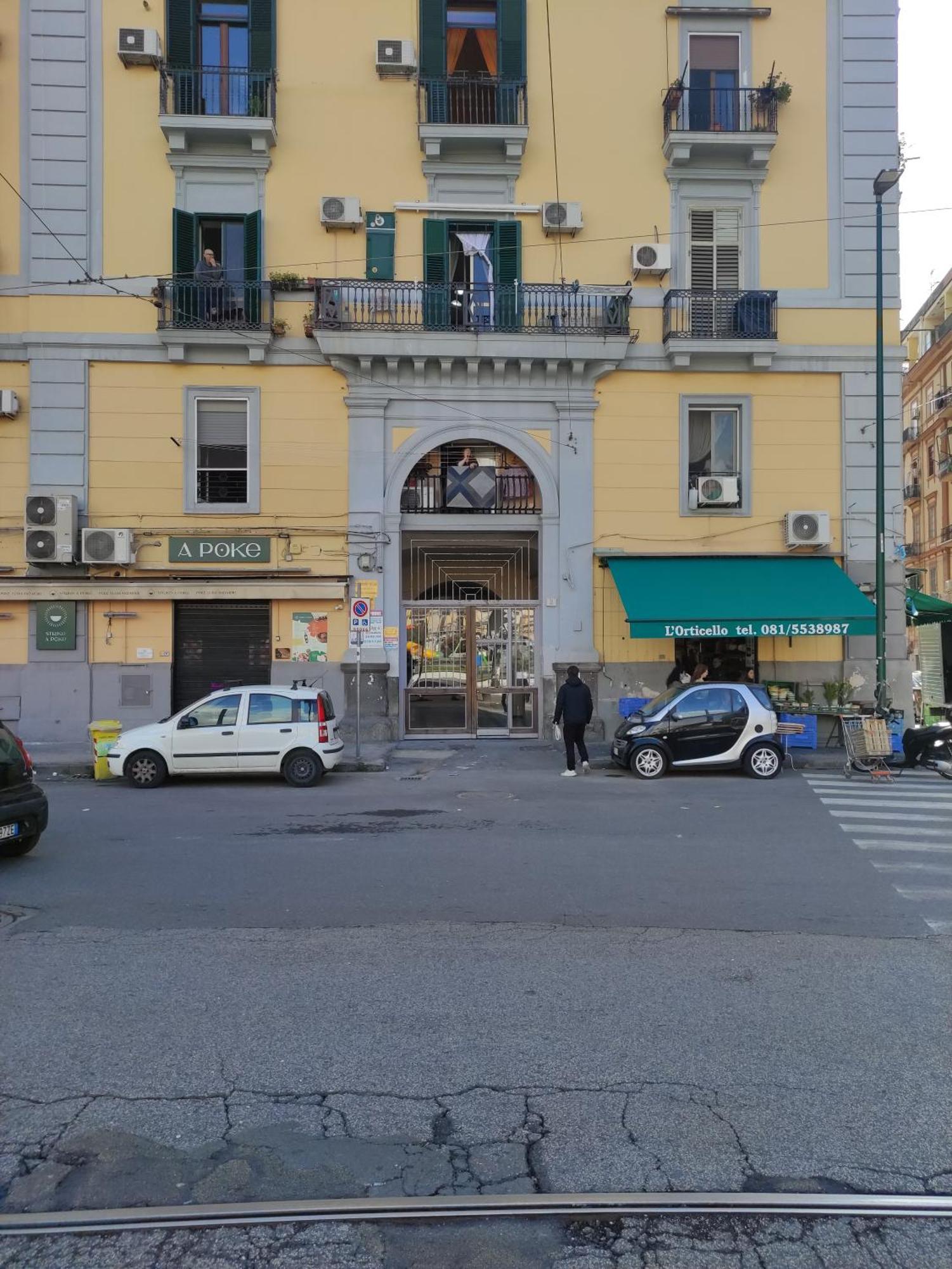 Na' Stanza In Piazza Appartement Napels Buitenkant foto