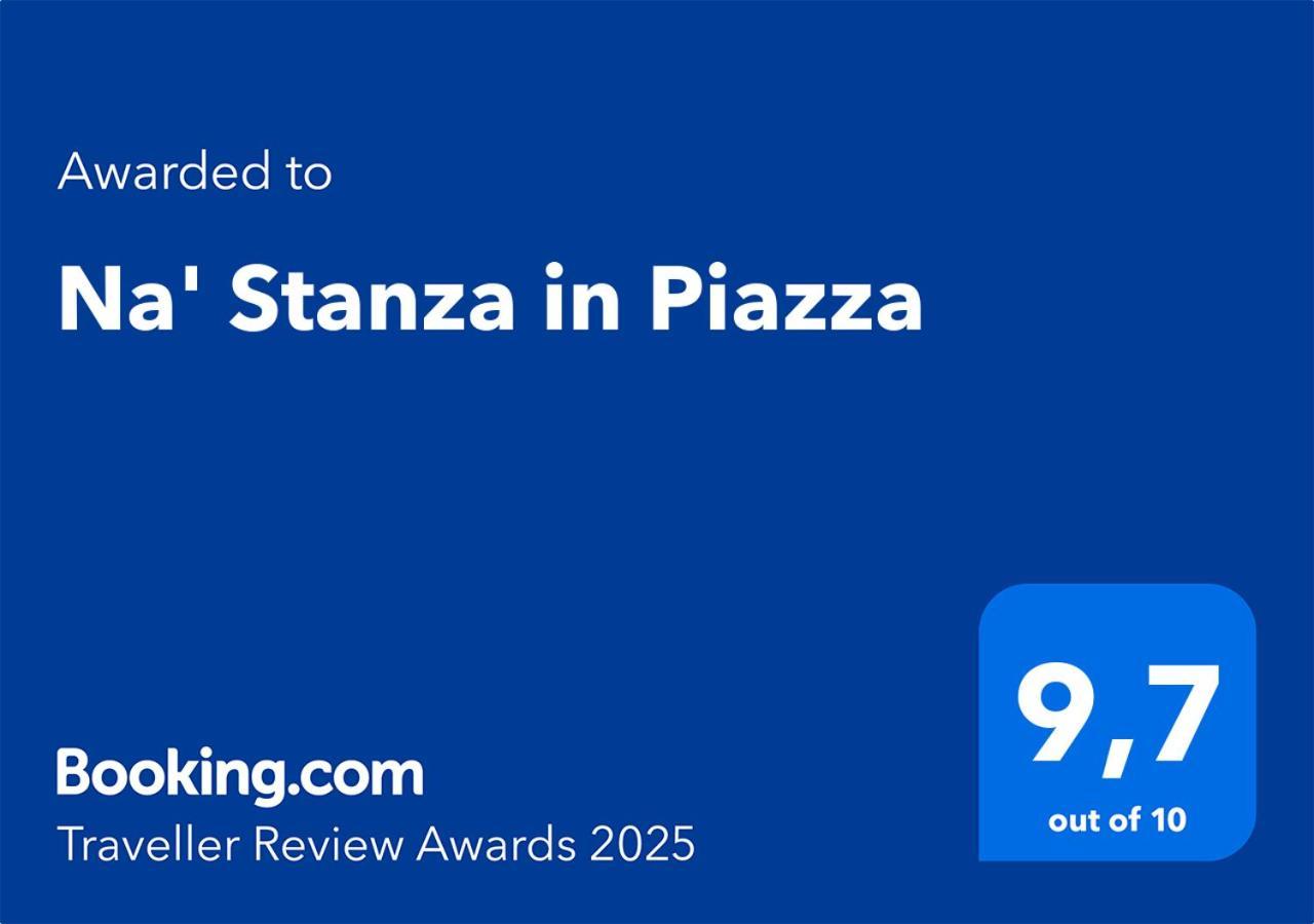Na' Stanza In Piazza Appartement Napels Buitenkant foto
